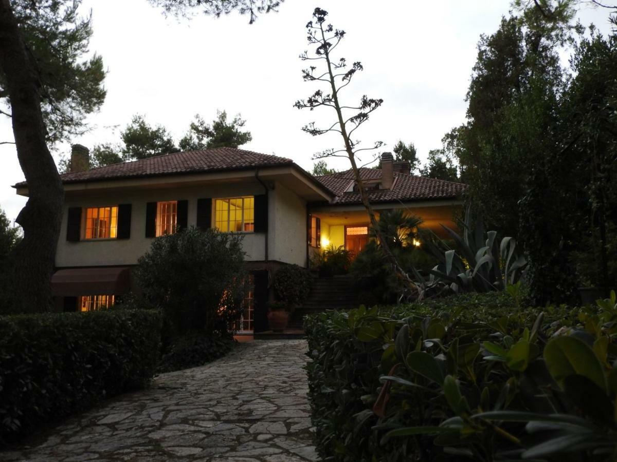 Villa Dall Acqua Pesaro Exterior foto
