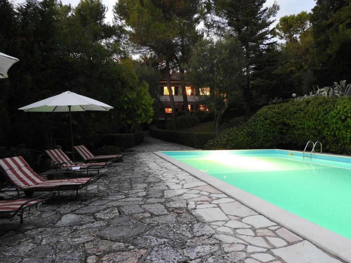 Villa Dall Acqua Pesaro Exterior foto